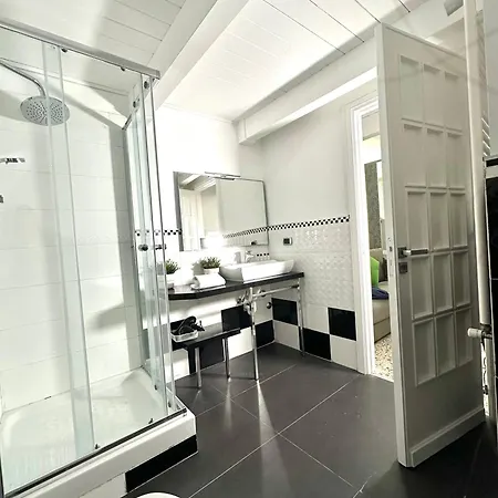 Daire Binario 1 Tribunali Napoli