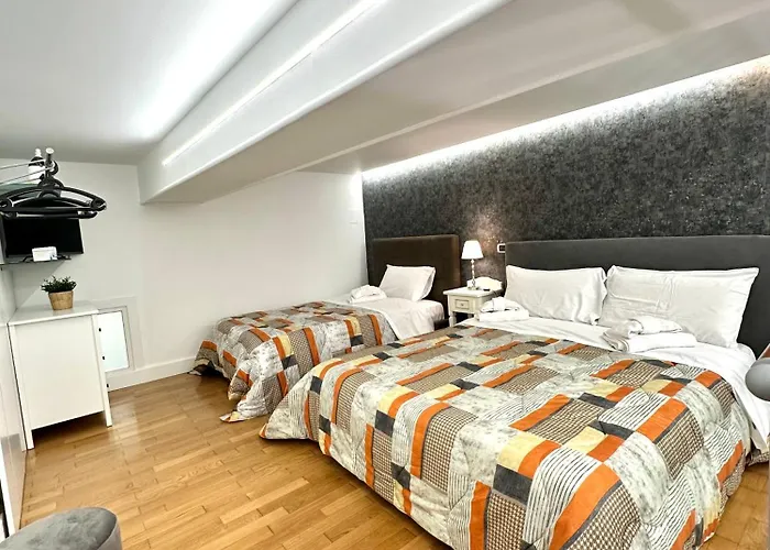 Binario 1 Tribunali *